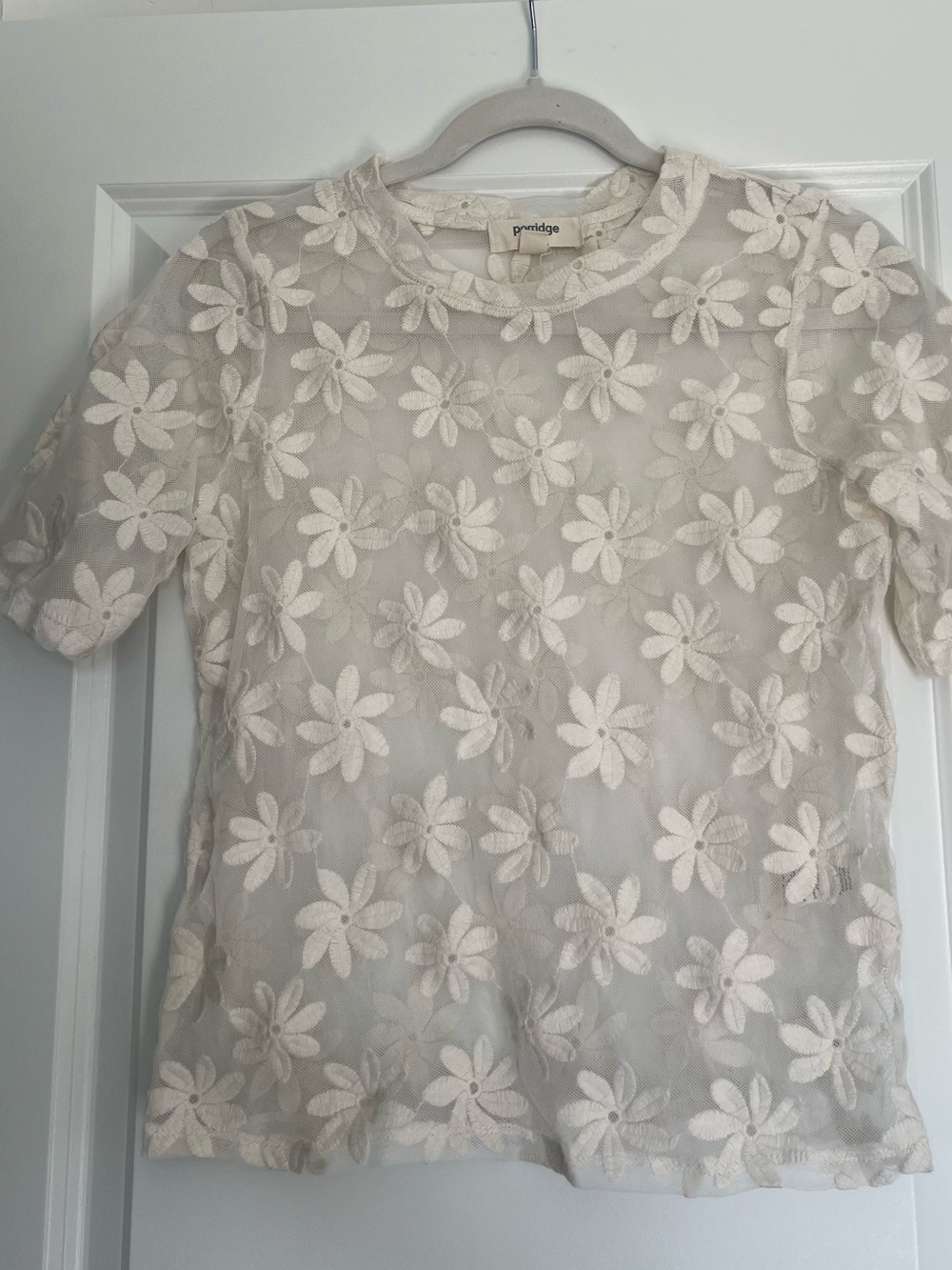 Porridge Women's Cream Floral Lace Short-Sleeve Blouse